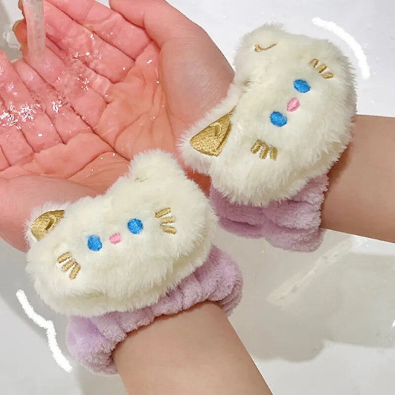 1Pair Cute Animal Face Wash Wrist Cover